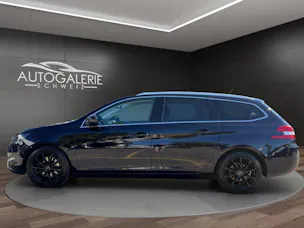Peugeot 308 SW 2.0 BlueHDI Allure Automatic | CH | MFK 05/2025 |
