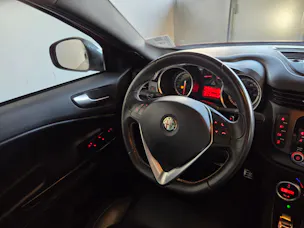Alfa Romeo Giulietta 1750 TBi Quadrifogl. Verde TCT