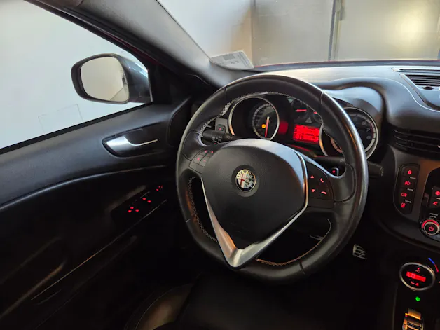Alfa Romeo Giulietta 1750 TBi Quadrifogl. Verde TCT