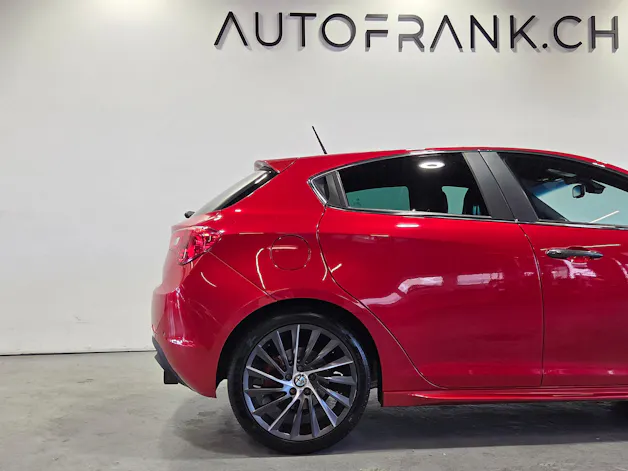 Alfa Romeo Giulietta 1750 TBi Quadrifogl. Verde TCT