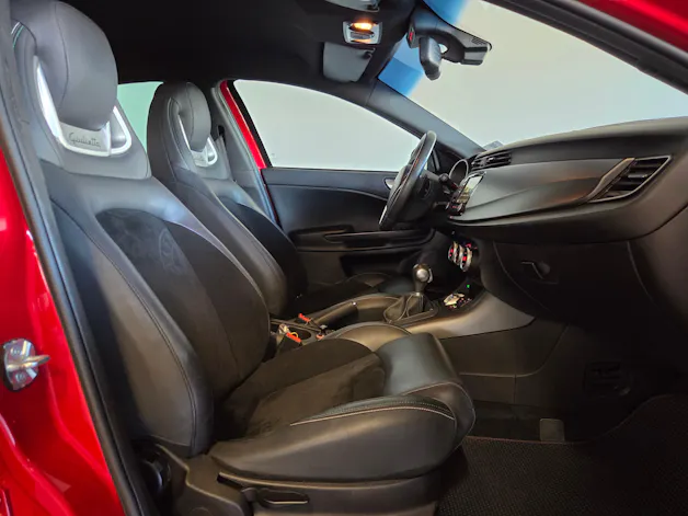 Alfa Romeo Giulietta 1750 TBi Quadrifogl. Verde TCT