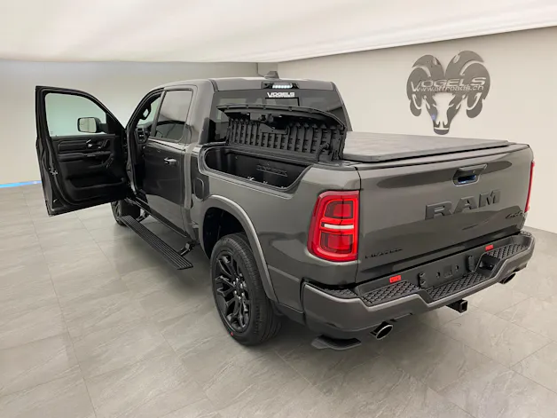 Dodge Ram 1500 5.7 Limited Night eTorque MY 2026
