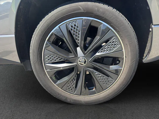 Škoda Karoq 1.5 TSI SportLine DSG
