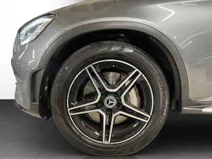 Mercedes-Benz GLC 300 4Matic AMG Line 9G-Tronic