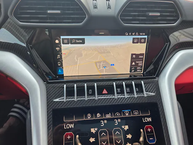 Lamborghini Urus E-Gear