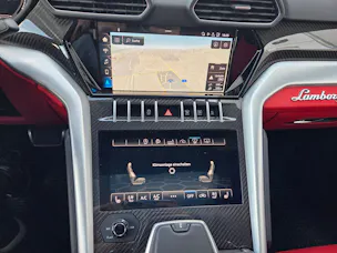 Lamborghini Urus E-Gear