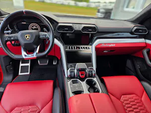 Lamborghini Urus E-Gear