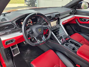 Lamborghini Urus E-Gear
