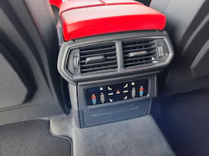 Lamborghini Urus E-Gear
