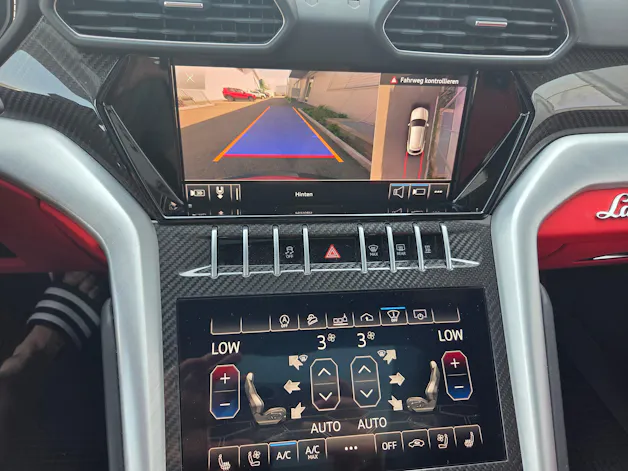 Lamborghini Urus E-Gear