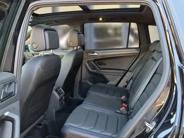 VW Tiguan 2.0TSI R 4Motion DSG Deepblack Perleffekt