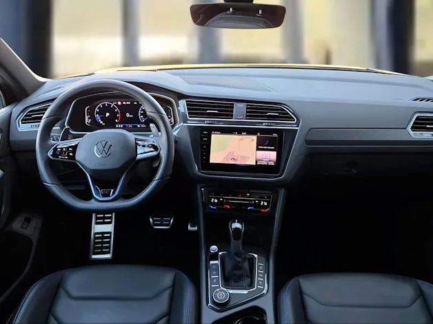 VW Tiguan 2.0TSI R 4Motion DSG Deepblack Perleffekt