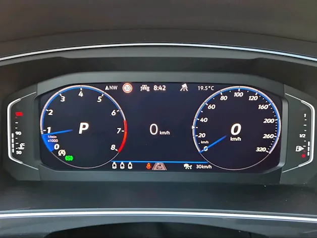VW Tiguan 2.0TSI R 4Motion DSG Deepblack Perleffekt