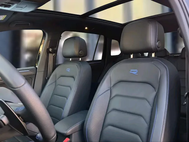 VW Tiguan 2.0TSI R 4Motion DSG Deepblack Perleffekt