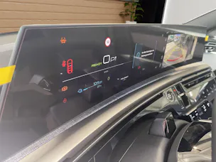 Peugeot 5008 NEW 73kWh Allure Premium AWD