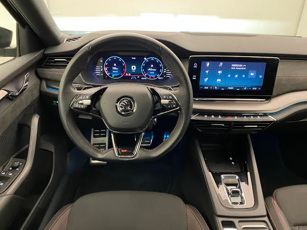 Škoda Octavia 2.0 TSI DSG RS