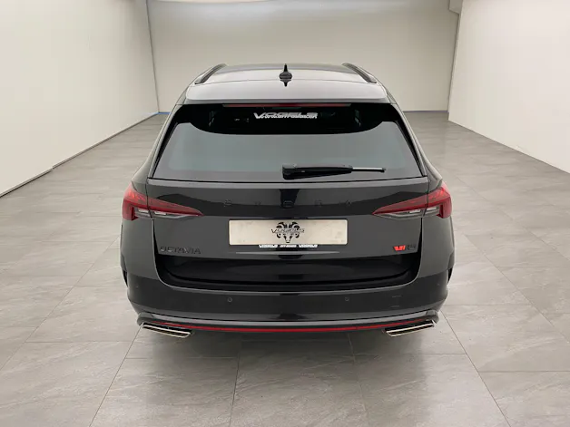 Škoda Octavia 2.0 TSI DSG RS