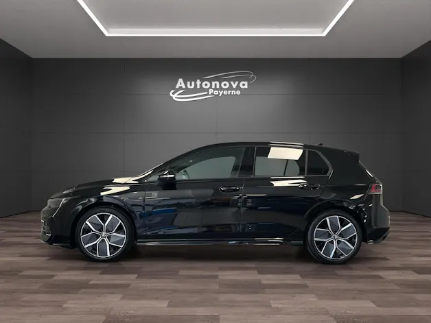 VW Golf 1.5 e TSI mHEV R-Line DSG