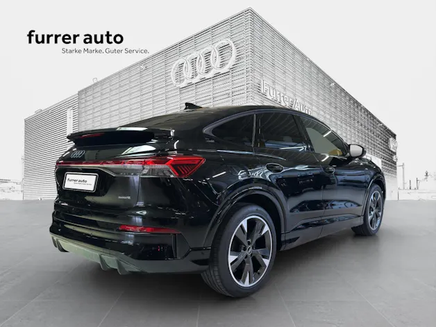 Audi Q4 Sportback e-tron quattro performance Swiss Ski