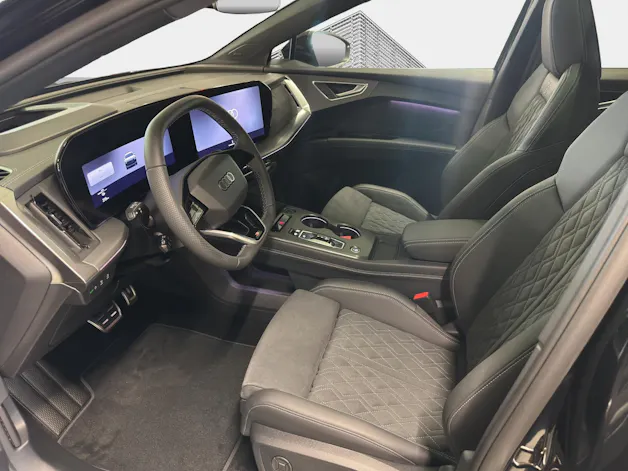 Audi Q4 Sportback e-tron quattro performance Swiss Ski