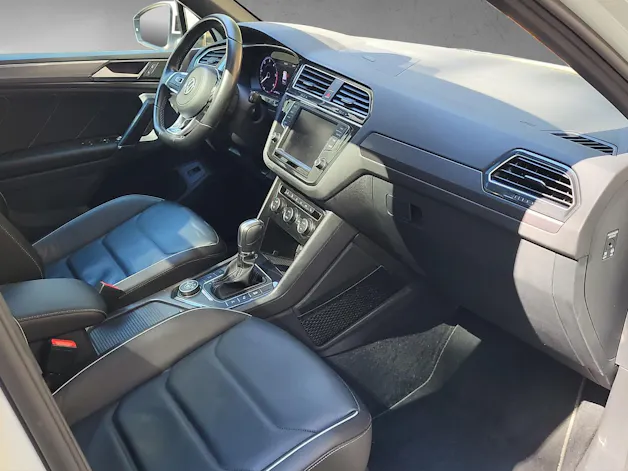 VW Tiguan Highline R-Line 2.0TDI 190PS DSG 4Motion