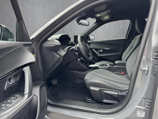 Peugeot 2008 1.2 PureTech Allure Premium