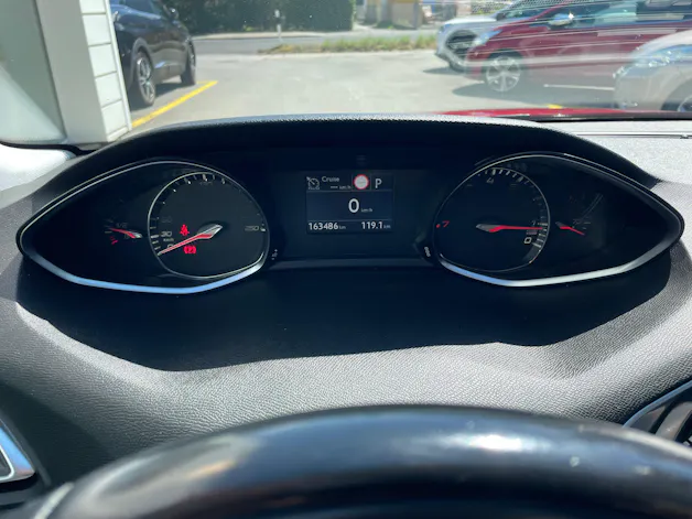 Peugeot 308 1.2 Pure Tech Allure EAT6
