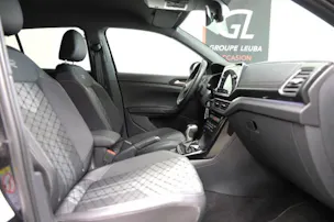 VW T-Cross 1.0 TSI R-LineDSG