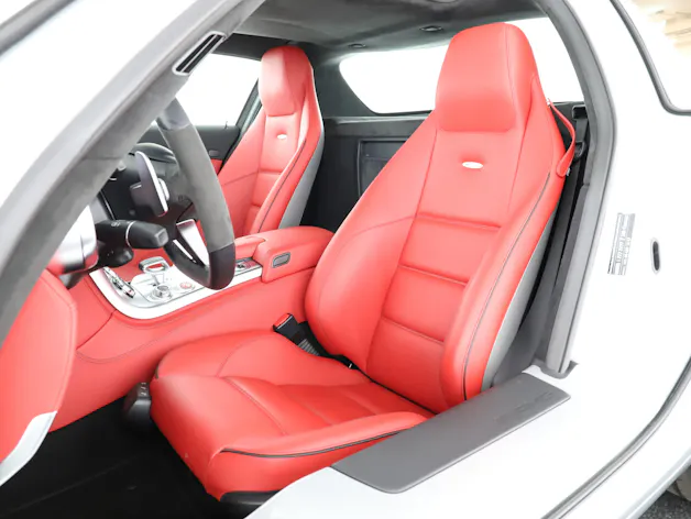 Mercedes-Benz SLS 63 AMG Speedshift
