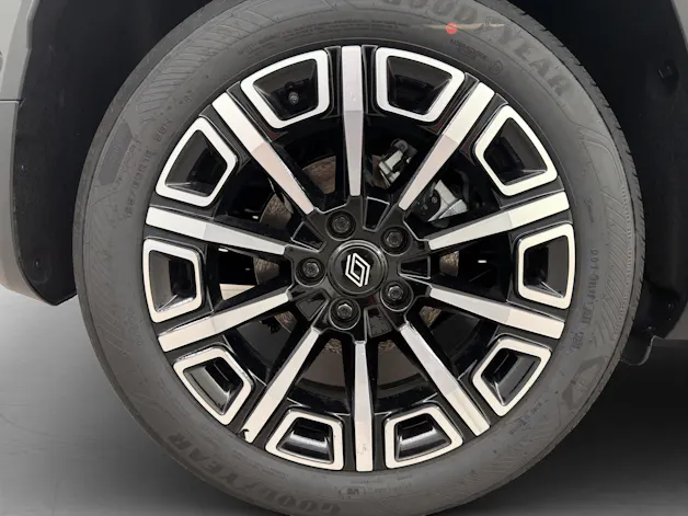 RENAULT R4 E-Tech Comfort Range plein