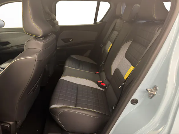 RENAULT R4 E-Tech Comfort Range plein