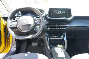 Peugeot 208 1.2 PureTech Allure Pack EAT8