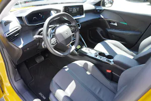Peugeot 208 1.2 PureTech Allure Pack EAT8