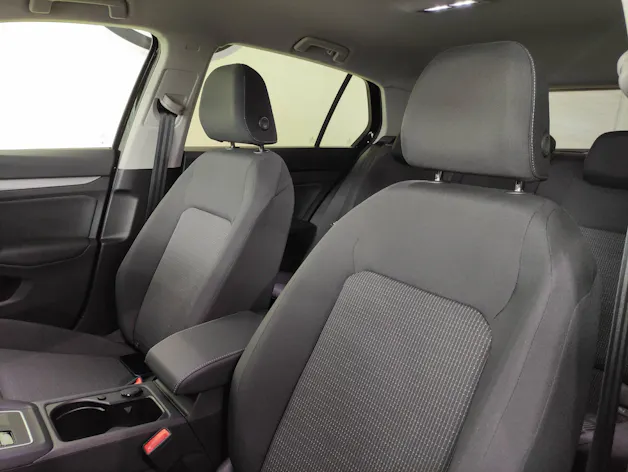VW Golf VIII 1.5 eTSI Value DSG