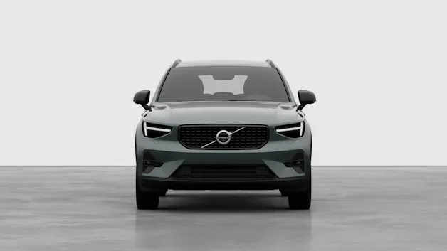 Volvo XC40 2.0 B3 MH Plus Dark