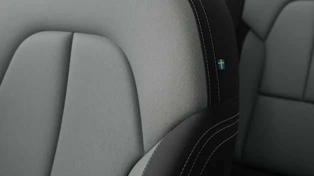 Volvo XC40 2.0 B3 MH Plus Dark