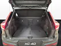 VOLVO XC40 2.0 B3 MH Plus Dark