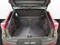 VOLVO XC40 2.0 B3 MH Plus Dark