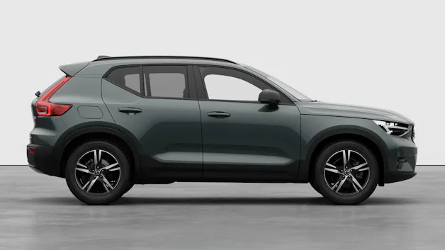 Volvo XC40 2.0 B3 MH Plus Dark