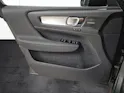 VOLVO XC40 2.0 B3 MH Plus Dark