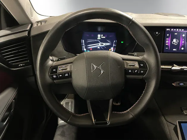 DS Automobiles AUTOMOBILES DS 4 1.6 E-Tense Performance Line+