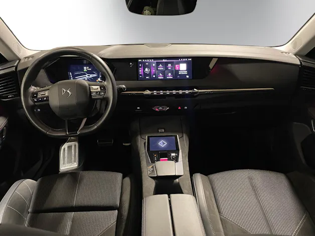 DS Automobiles AUTOMOBILES DS 4 1.6 E-Tense Performance Line+