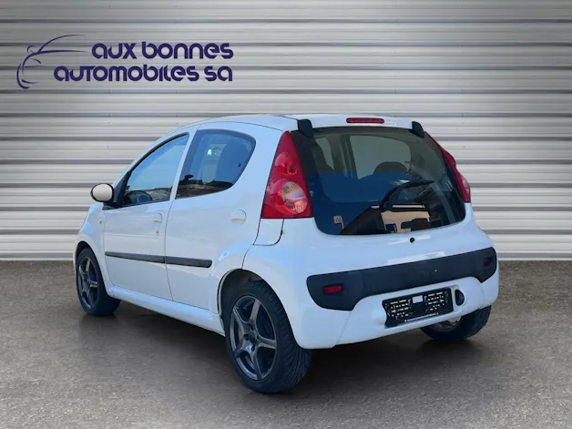 Peugeot 107 1.0 Trendy
