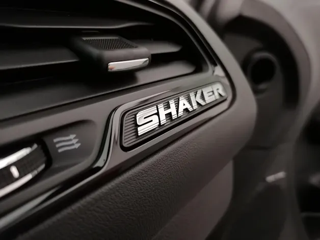 Dodge Challenger 5.7 R/T Shaker