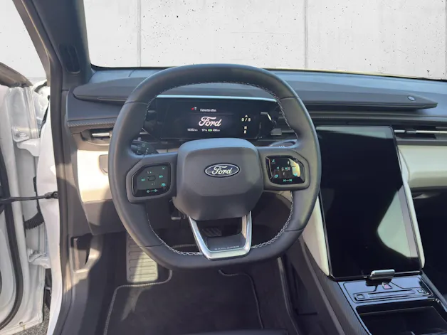 Ford Explorer Extended Range Premium AWD