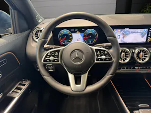 Mercedes-Benz GLA 250 4Matic Progressive 8G-DCT