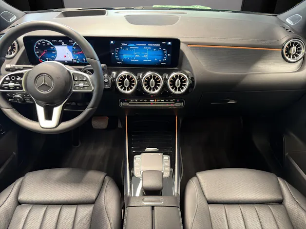 Mercedes-Benz GLA 250 4Matic Progressive 8G-DCT