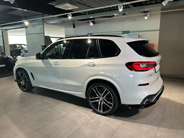 BMW X5 xDrive 48V 40d M Sport Steptronic
