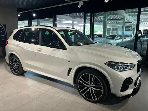 BMW X5 xDrive 48V 40d M Sport Steptronic