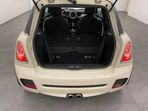 Mini Mini Cooper S John Mini Cooper Works Edition